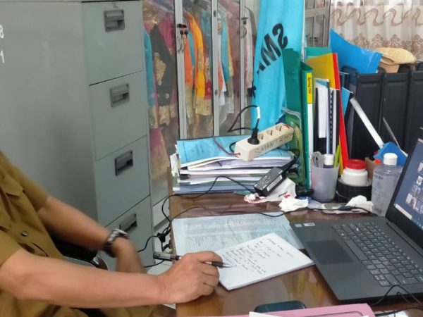 Mengikuti Sosialisasi Banper Pesdik