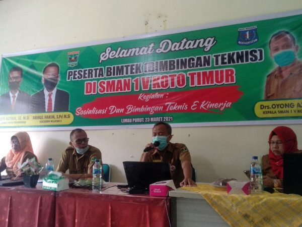 BIMTEK E -KINERJA WAKIL KEPALA, GURU DAN TAS SMAN 1 V KOTO TIMUR