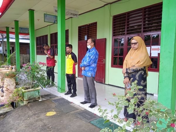 PEMBUKAAN EKTRAKURIKULER SEPAK BOLA SMAN 1 V KOTO TIMUR