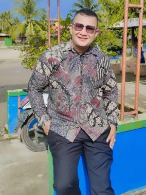Hendro Gusman,Spd