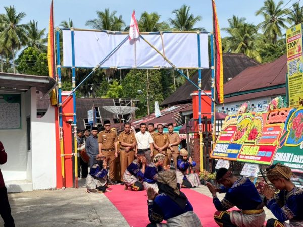 V-COT CUP SMAN 1 V Koto Timur 2026: Lomba Silek Prestasi & Solo Song Tingkat SMP/SMA Sederajat Resmi Digelar